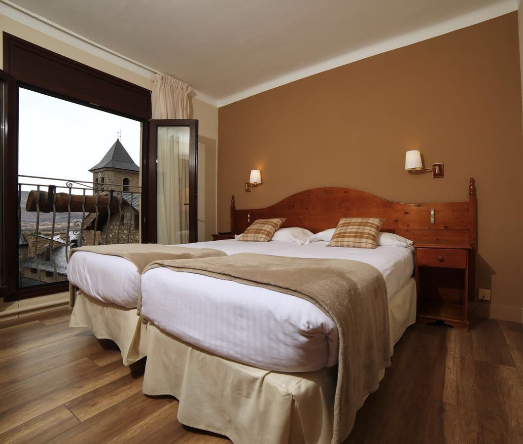 Hotel Roca Alp Extérieur photo