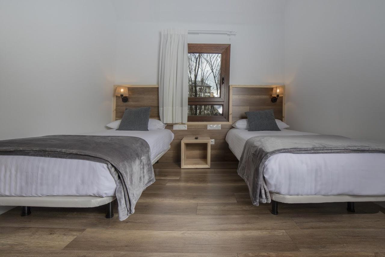 Hotel Roca Alp Extérieur photo